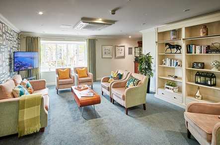 Wimbledon Common Care Home Care Home London  - 4