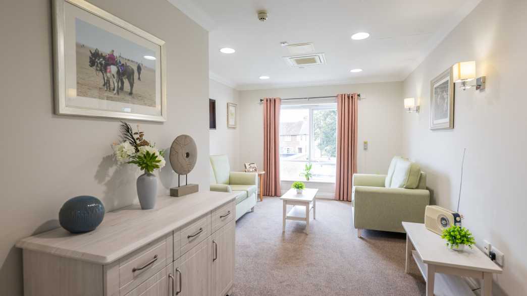 Winchcombe Place Care Home Newbury buildings-carousel - 9