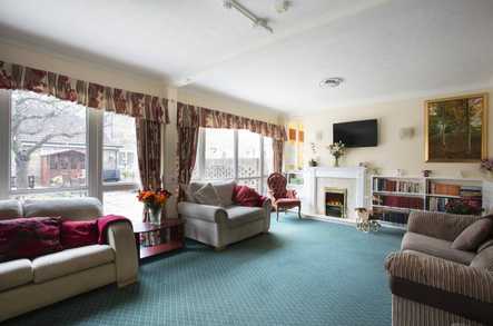 Upper Mead Care Home Henfield  - 3