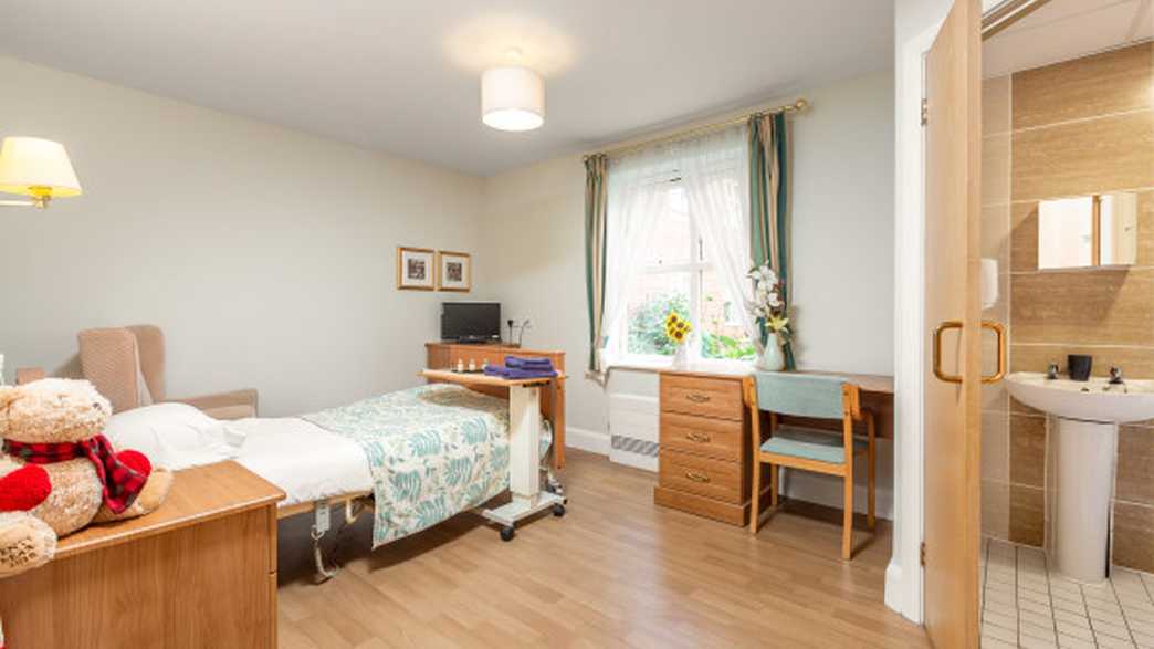 Winifred Dell Care Home Care Home Brentwood accommodation-carousel - 1
