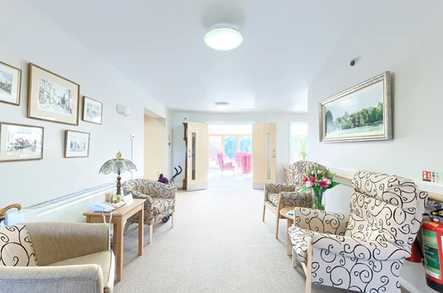 Winton House Care Home Windsor  - 5