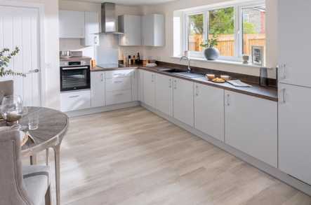Witham Bungalows image 3