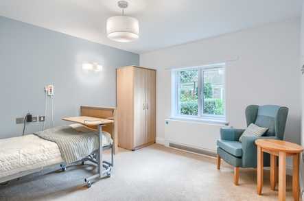 Wombwell Hall Care Home Gravesend  - 1