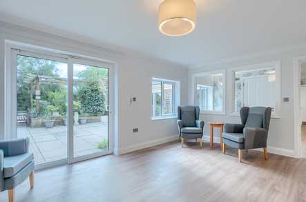 Wombwell Hall Care Home Gravesend  - 3