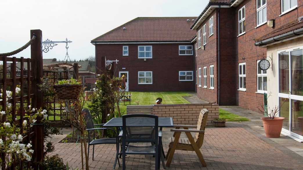 Warrior Park Care Home Care Home Hartlepool buildings-carousel - 3