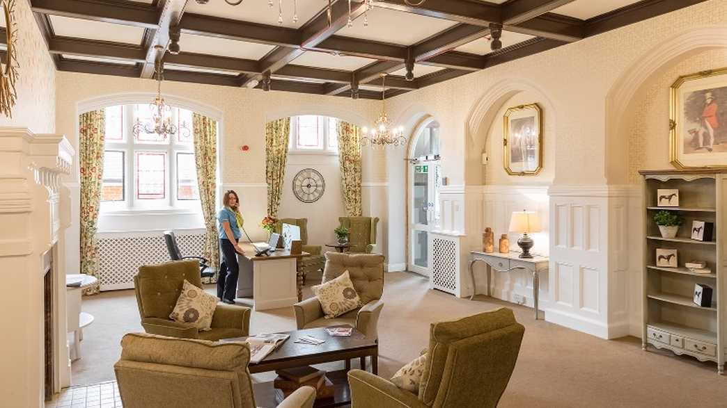 Woodbury House Care Home Reading buildings-carousel - 1
