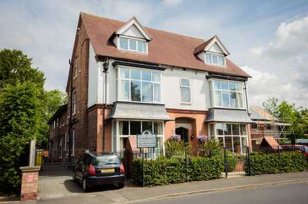 Woodeaves Residential Care Home Care Home Nantwich  - 1