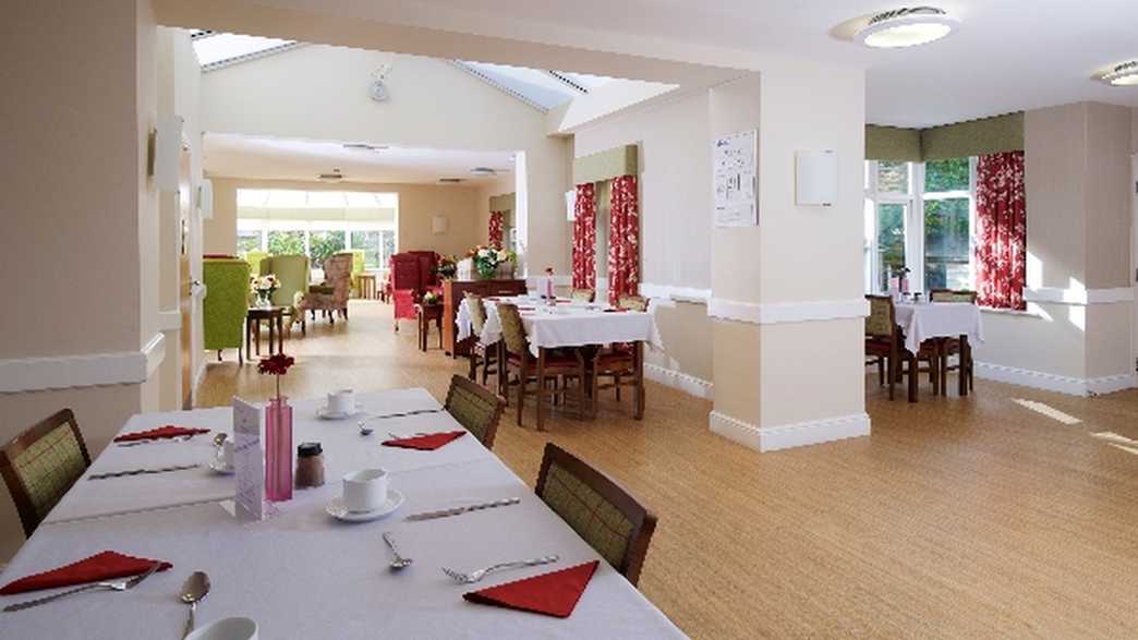 Woodley Grange Care Home Romsey meals-carousel - 1