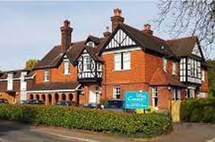 Wray Common Nursing Home Care Home Reigate  - 1