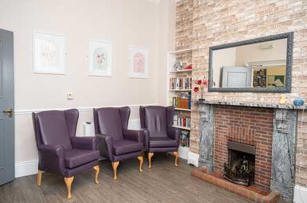 Arbour Lodge Care Home Wolverhampton  - 3