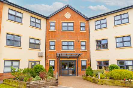 Ridgewood Court Residential Care Home Care Home Wirral  - 2