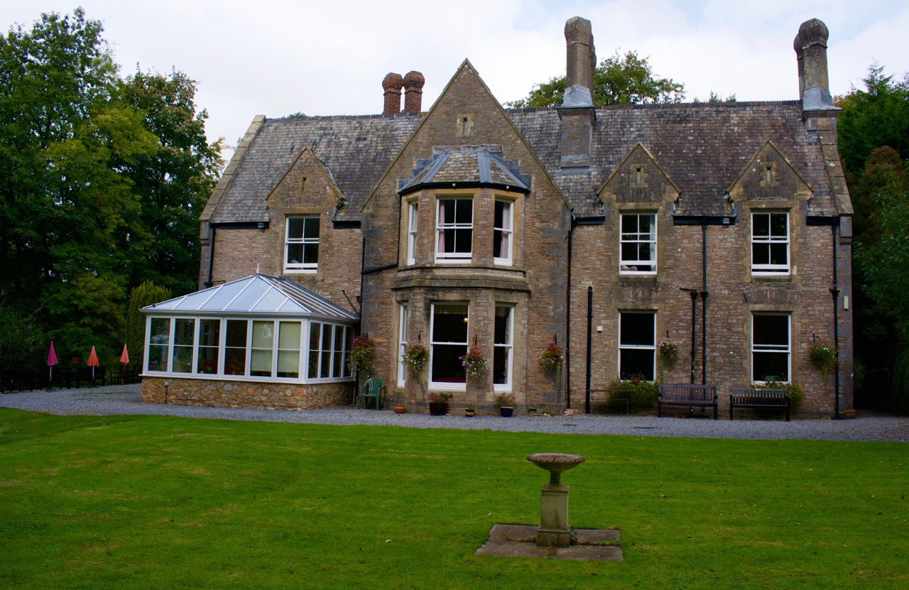 Ogwell Grange Residential Care Home Care Home Newton Abbot, TQ12 6AH