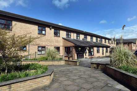 Aden View Care Home Care Home Huddersfield  - 1