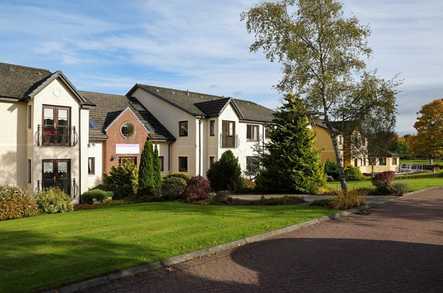 The Courtyard - Studio Apartment image 1