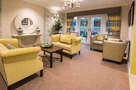 Augustus Court Care Home Leeds  - 3