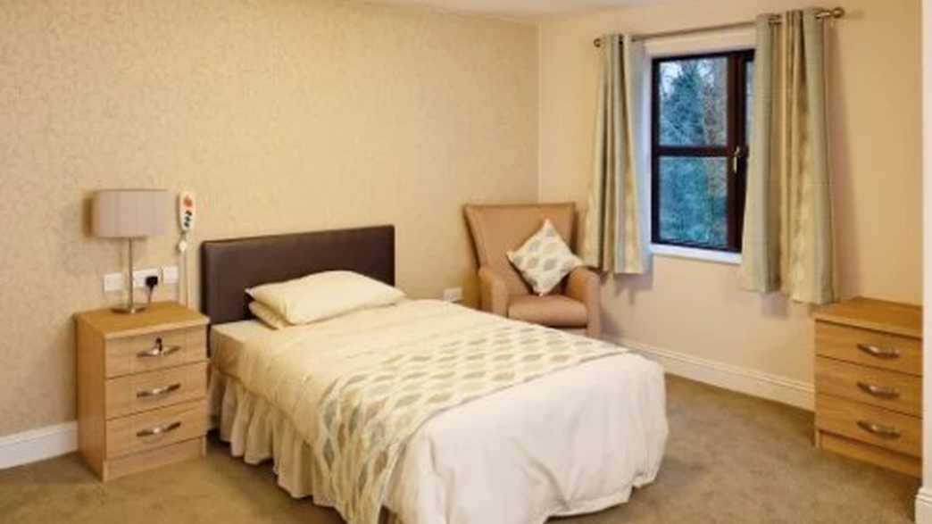 Bayford House Care Home Care Home Newbury accommodation-carousel - 1