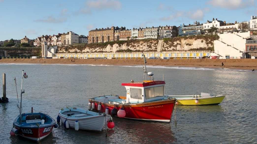 Pearson House Retirement Living Broadstairs wellbeing-carousel - 1