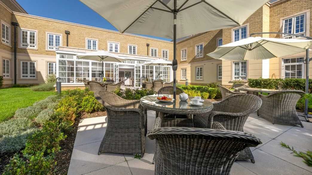Watson Place Retirement Living Chipping Norton lifestyle-carousel - 1