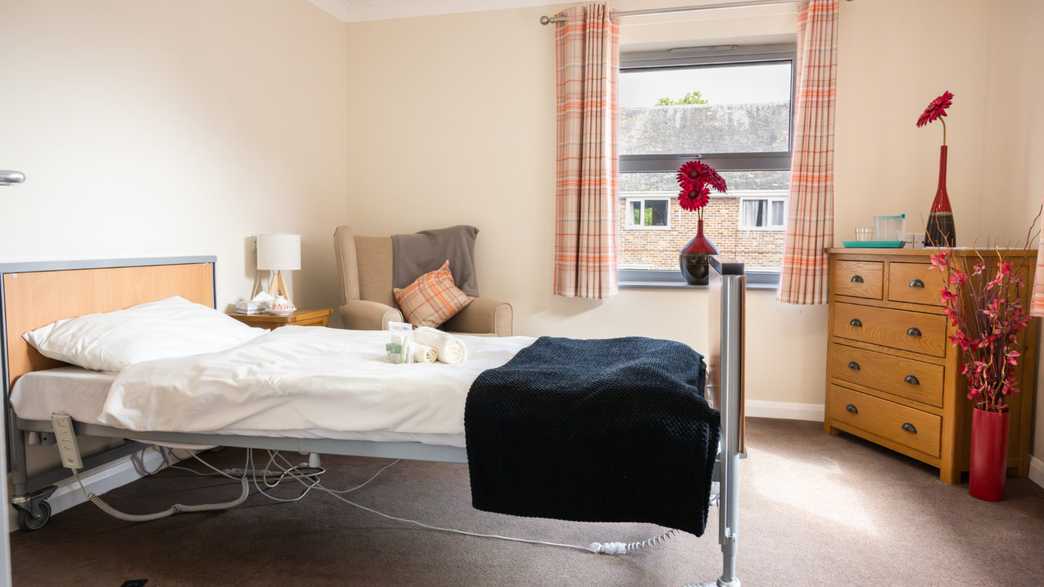 Nightingale Nursing and Care Home Care Home Mansfield accommodation-carousel - 3