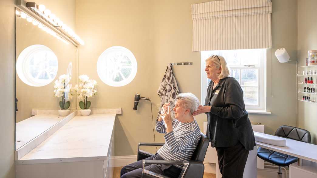 Bridge Park of Twyford Retirement Living Twyford wellbeing-carousel - 5