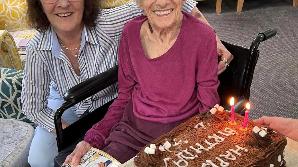 Ridgewood Court Residential Care Home Care Home Wirral activities-carousel - 1