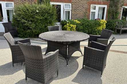 Buxton Lodge Care Home Care Home Caterham  - 4