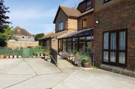 Charles Lodge Care Home Hove  - 1