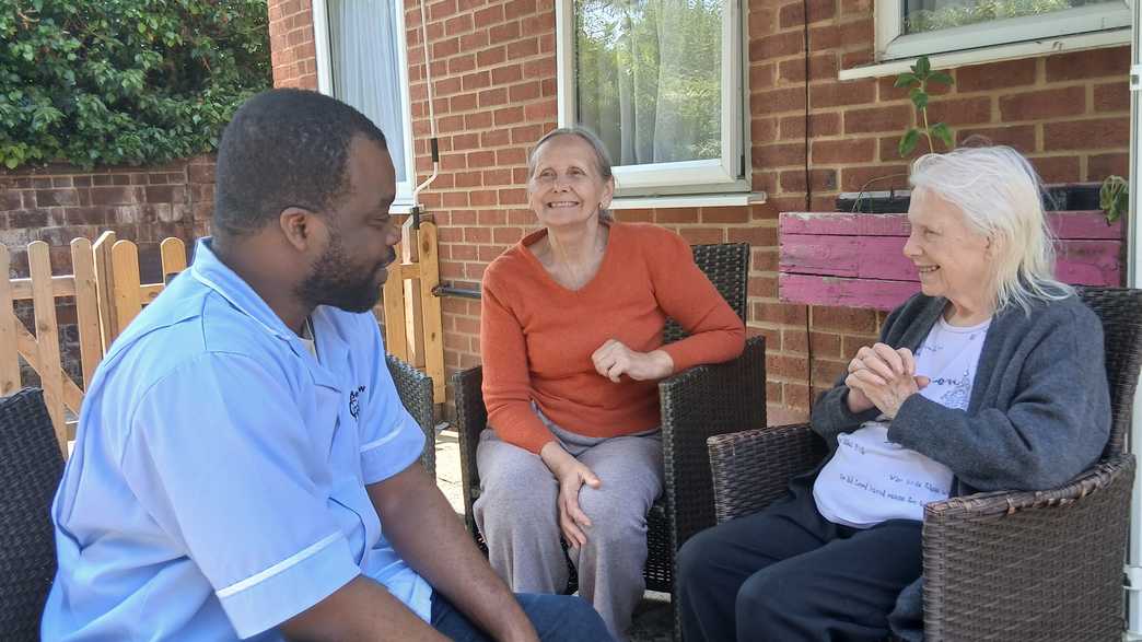 Highbury Rise Residential Care Home Care Home Hitchin buildings-carousel - 6