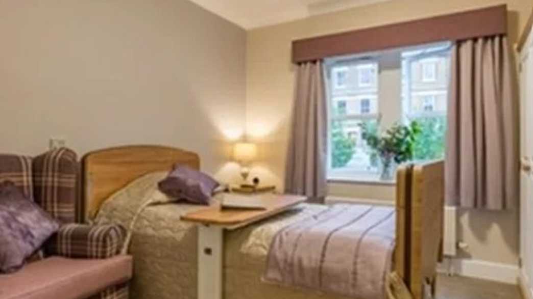 Cheverton Lodge Care Home London accommodation-carousel - 1