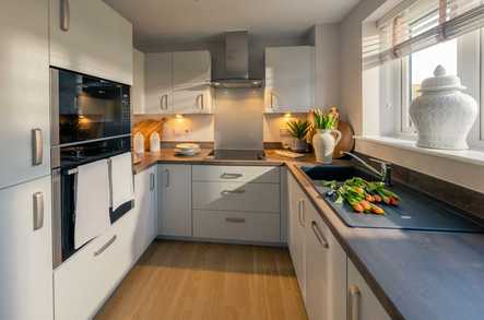 Typical 2 bed Apartment image 2
