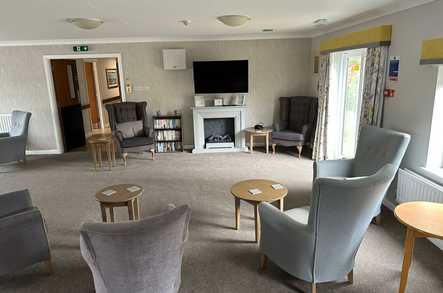 Wombwell Hall Care Home Gravesend  - 2