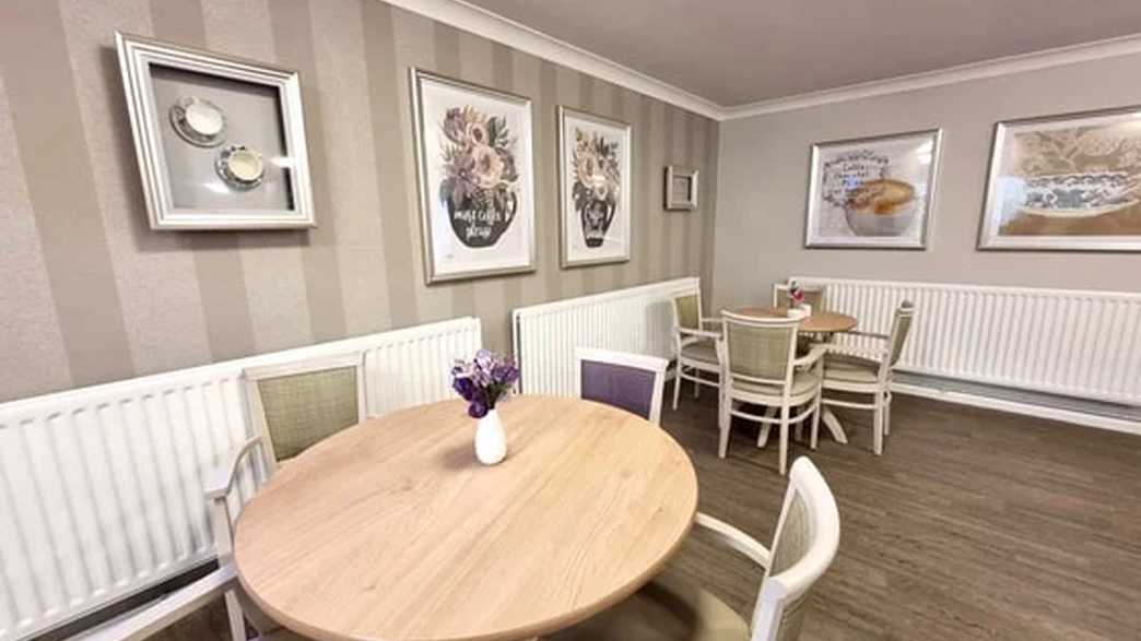 Dove Court Care Home Care Home Burnley meals-carousel - 1