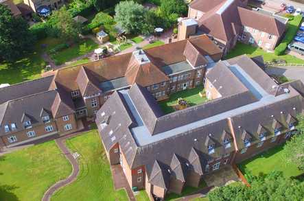 South Africa Lodge Care Home Waterlooville  - 5