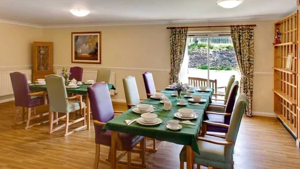 Dove Court Care Home Care Home Burnley buildings-carousel - 3