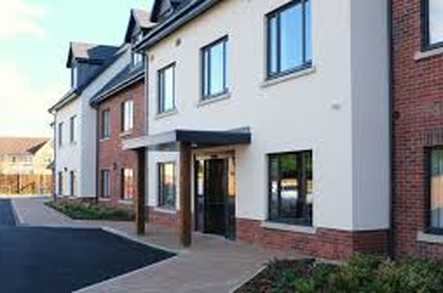 Mantles Court Care Home Bedfordshire  - 1