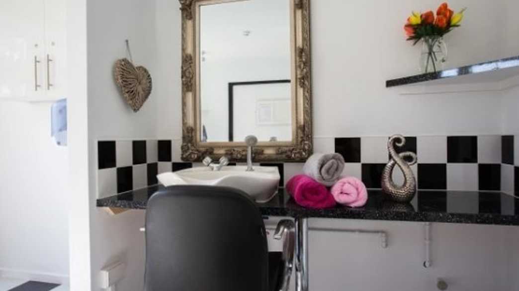 Elmstead Care Home Care Home Chislehurst activities-carousel - 3