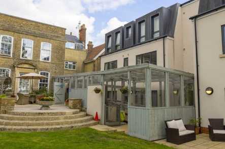 Somerhill Care Home Care Home Chippenham  - 5
