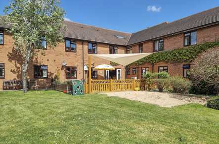 Willow Bank House Residential Home Care Home Pershore  - 1