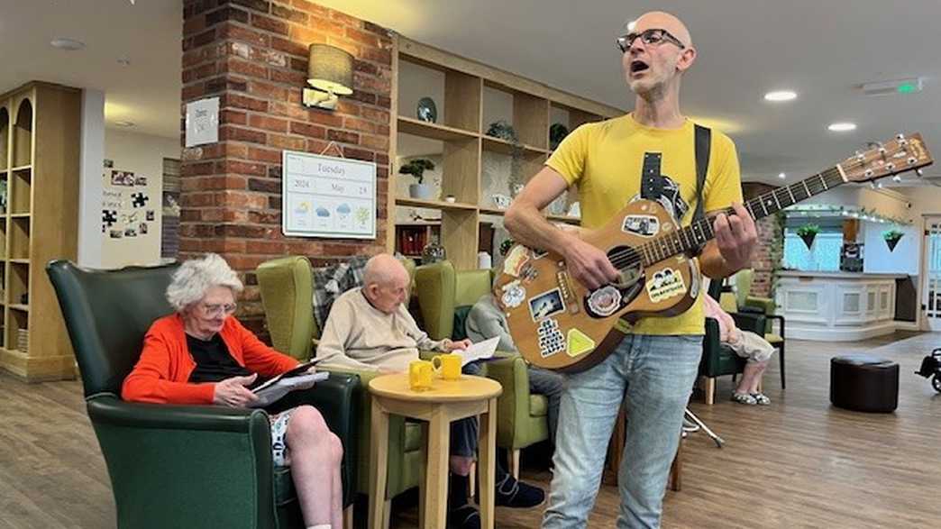 Monson Retirement Home Care Home Lincoln activities-carousel - 16