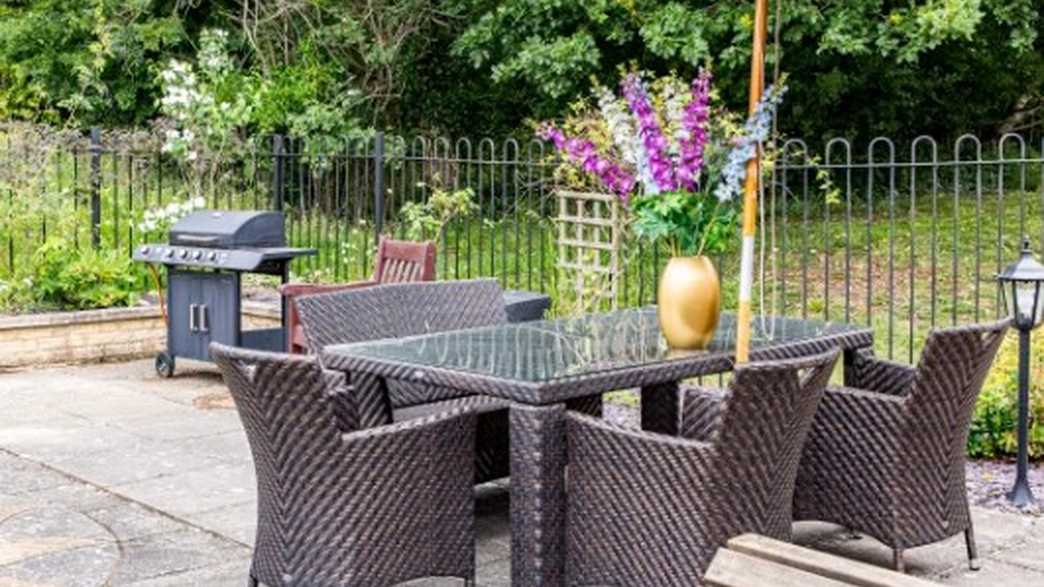 The Harefield Care Home Care Home Uxbridge buildings-carousel - 6