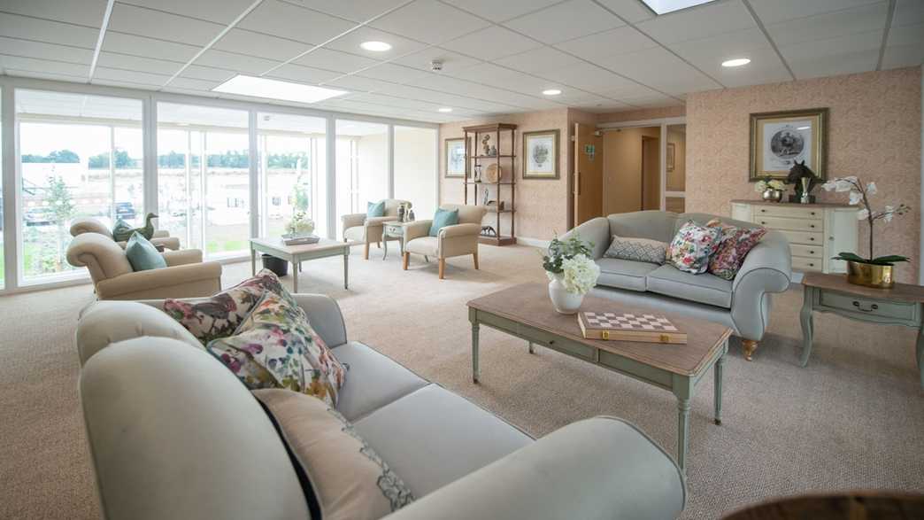 Harvard Place Retirement Living Stratford-upon-Avon lifestyle-carousel - 2