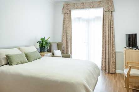 Headingley Hall Care Home Care Home Leeds  - 2