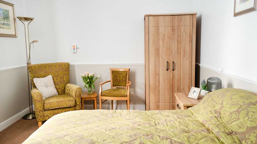 Headingley Hall Care Home Care Home Leeds accommodation-carousel - 3