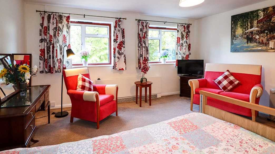 Hill Brow Residential Care Home Care Home Farnham accommodation-carousel - 1