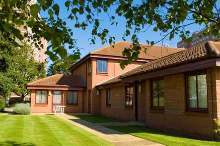 Raleigh Court - Care Home Care Home Hull  - 1