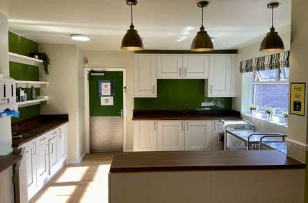 Arden Court Care Home Manchester  - 4