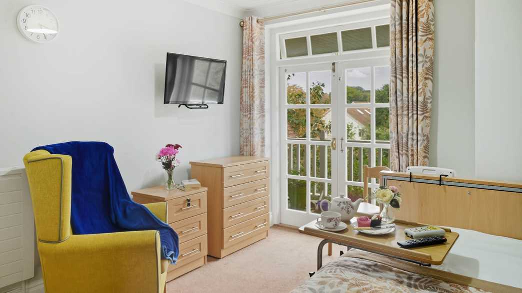 Inglefield Nursing & Residential Home Care Home Totland Bay accommodation-carousel - 4