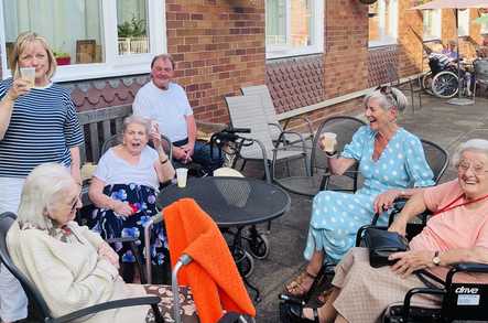 Engelberg Care Home Wolverhampton  - 3