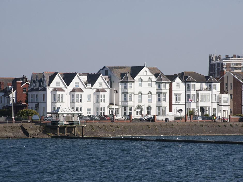 Lakeside View Nursing Home Care Home Southport, PR9 0JB