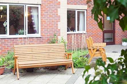Lansdowne Care Home Care Home London  - 2